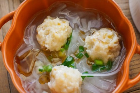 减肥吃什么？减肥食谱中的美味汤让你大饱口福