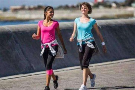 1564542900168599.jpg 走路减肥的正确方法,这样做边走就能边瘦