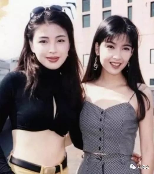 长相太高级,这才是张学友老婆真正的模样,和她合照的女星都输了