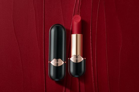 卡姿兰大眼睛彩妆选择哪一款，丝绒口红新上市魅惑十足