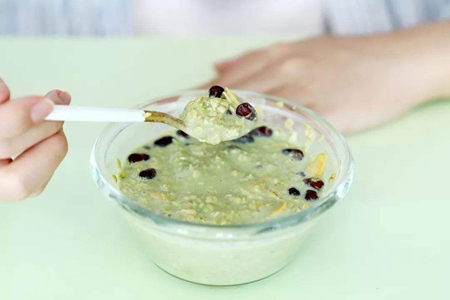 水果代餐饮食真的能够减肥吗，女性瘦身方法要科学