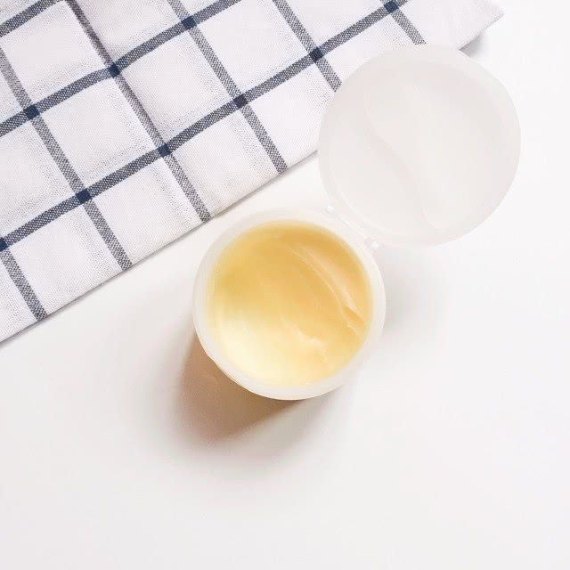 会化妆更要会卸妆,不然下一个烂脸的就是你