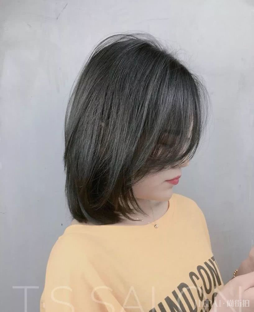 金秋流行“JJ烫”，百搭时尚不土气