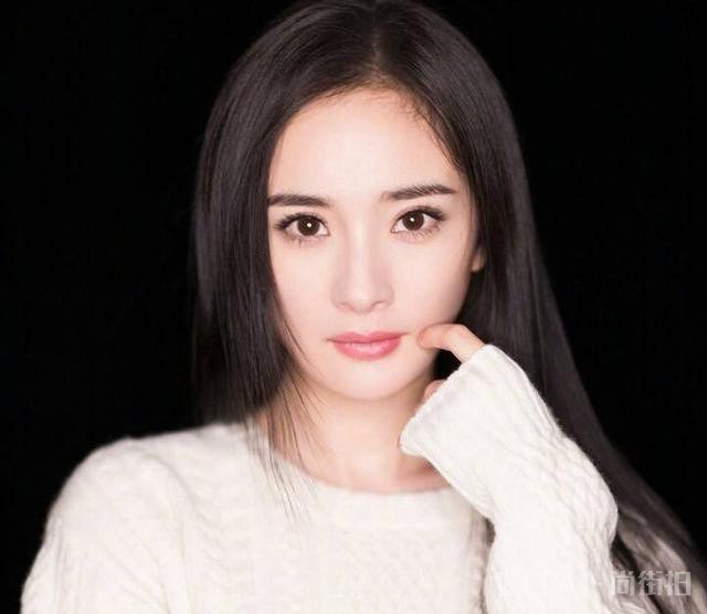 杨幂又翻车了?案件未判决就胜诉上热搜,惨遭官方点名打脸:假的