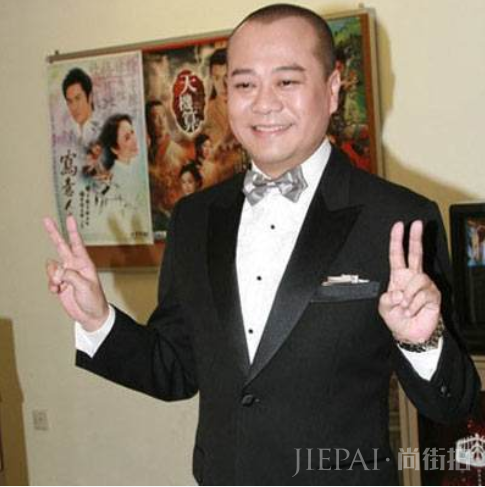 他曾是香港TVB台柱子,35岁娶女粉丝,婚后才知妻子身价上亿