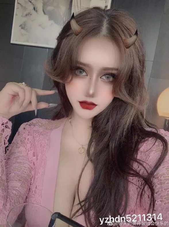 8位网红“照骗”前后对比,我佛了