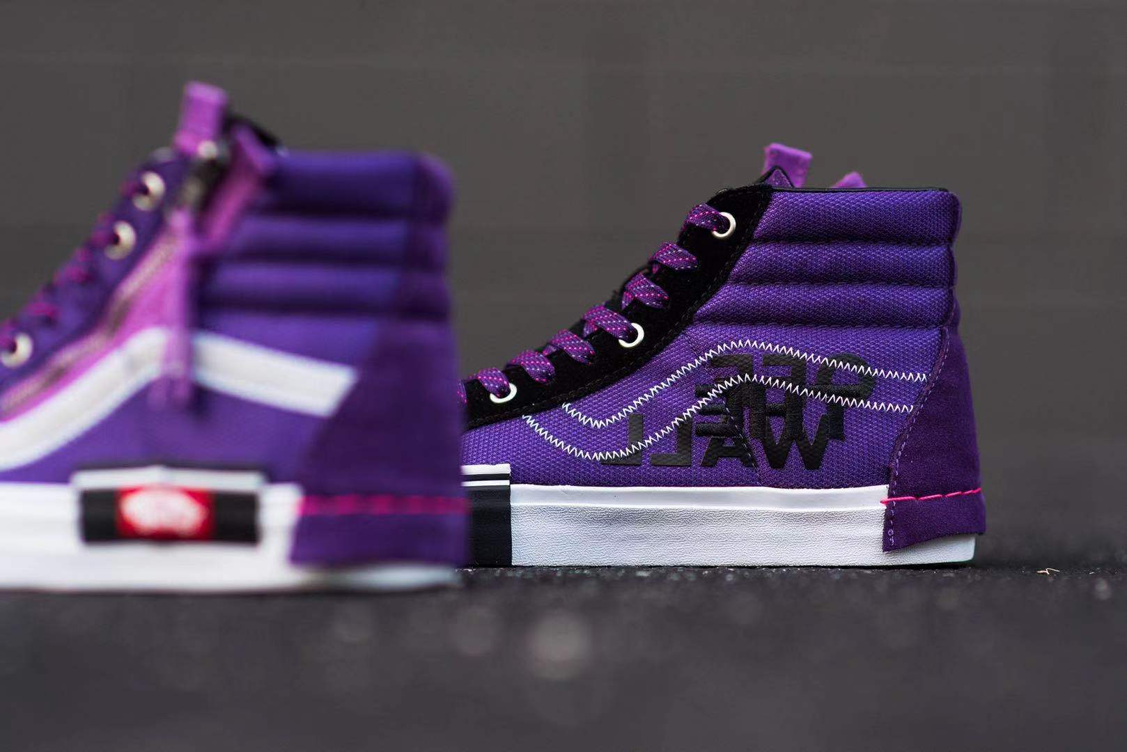 我也要做一回全员恶人!全新 Vans Sk8-Hi 近期双双亮相!