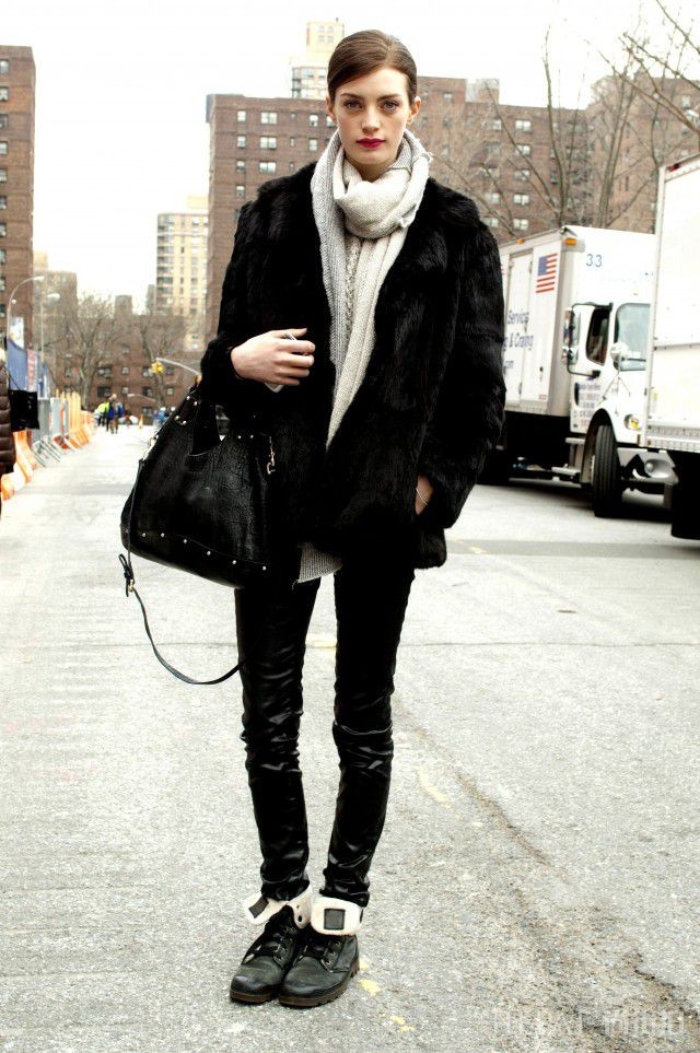 1568019015903409.jpeg 上身胖下身瘦怎么搭配衣服,4个干净舒适的穿搭,气质时髦