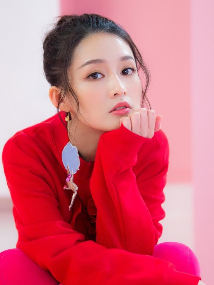 看完李沁的林徽因造型,才知道什么叫古色古香,绝代佳人