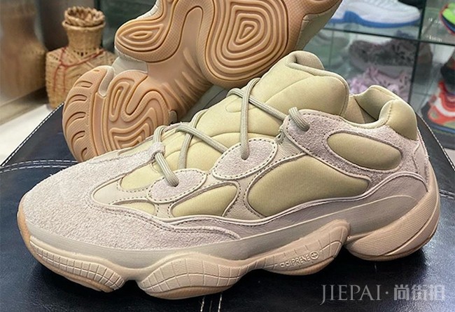 YEEZY 500强势更新,这次连鞋型也动!