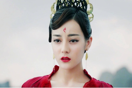 迪丽热巴两款仿妆,日常古风多种风格