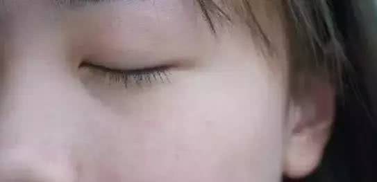 韩系日常通勤妆，美女上班不再愁