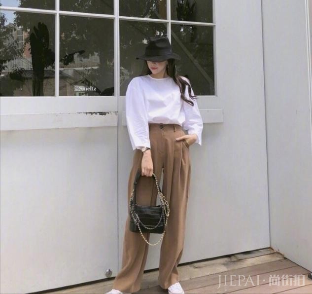 搭配裤子的几款上衣样式,不仅显得很淑女,而且省钱还实用