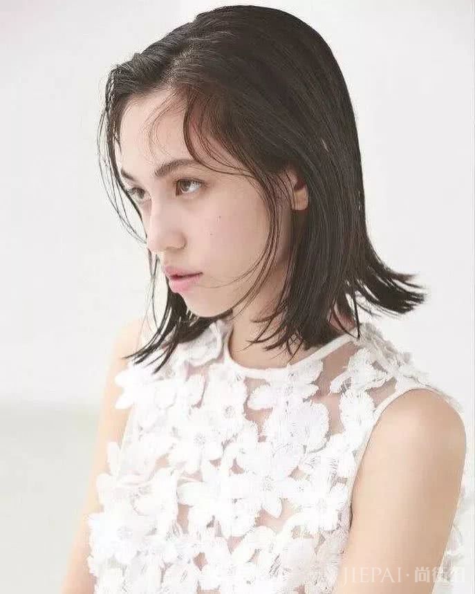 适合大脸的短发发型，照着剪都变美了