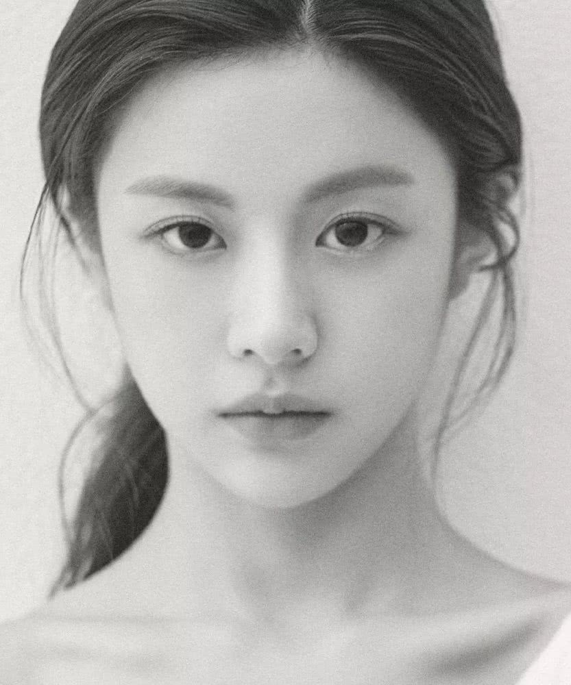 看多了流水线上的整容脸 是时候让她们来洗洗眼了