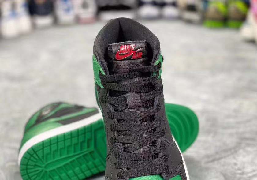 今年的 Air Jordan 1 都没抢到?不要惊慌,明年还有这款黑绿在等你!