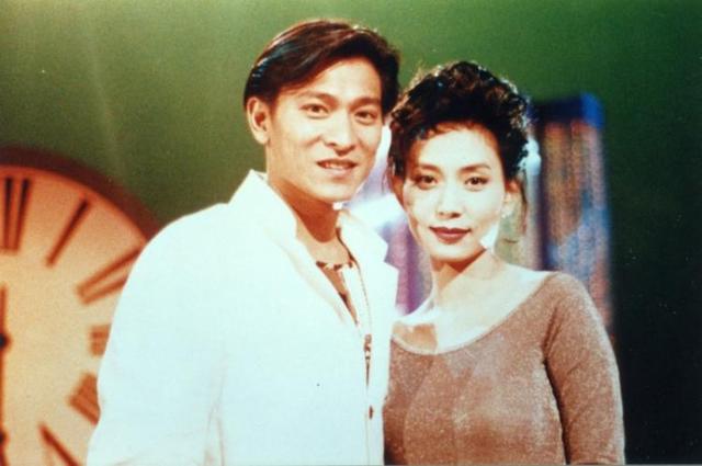 传奇女富豪邝美云：14岁打工养家，拒做赌王五太，靠自己成为豪门