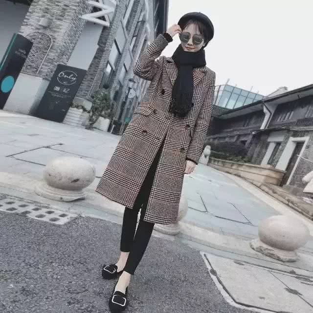 今年秋冬穿毛呢外套最好看，尤其适合小个子女生穿