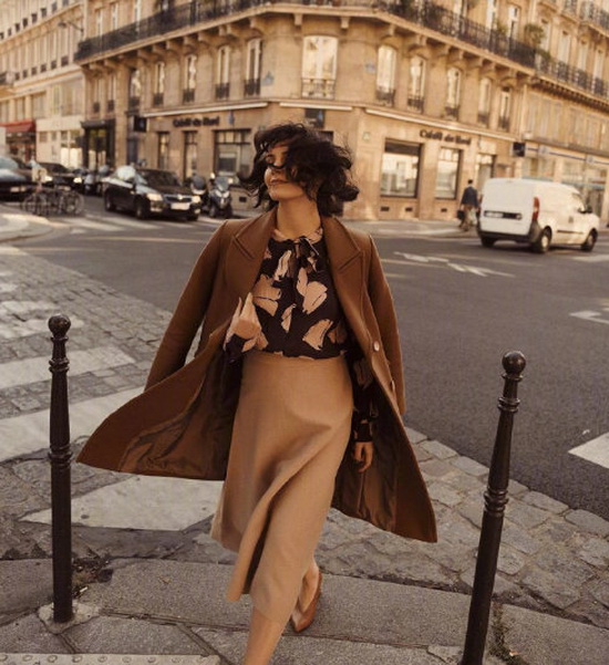 波兰时尚博主Kamila Mraz甜美法式穿搭