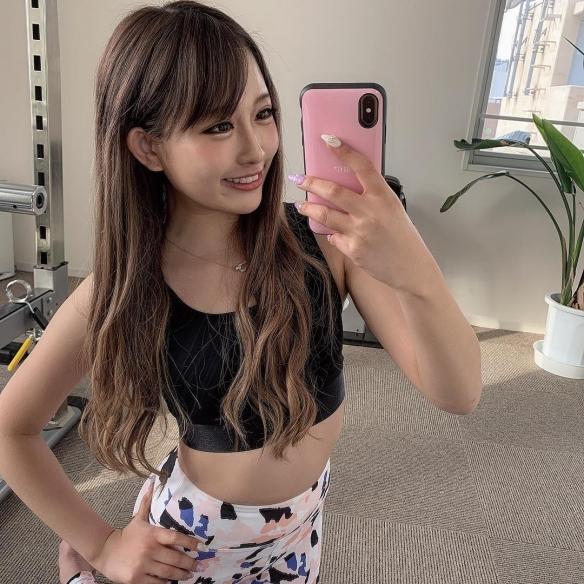 次时代辣妹超绝可爱！日杂00后人气模特伊藤桃々大波美图来袭