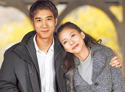 林志玲大婚，王力宏妻子到场祝福，穿着性感遭网友痛骂