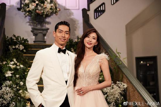 林志玲老公黑泽良平婚后发文感谢祝福 首谈选择婚礼场地的原因