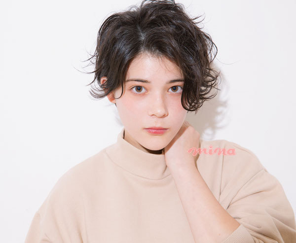 2019日杂精选,4款秋冬流行的短发图片