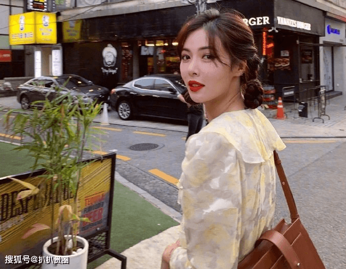 韩国美女明星金泫雅也患有抑郁症?坚强阳光的她直呼不敢信
