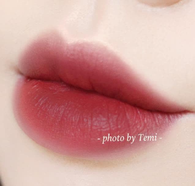 这些口红颜色简直美翻了，显白显温柔让你立马拥有高颜值