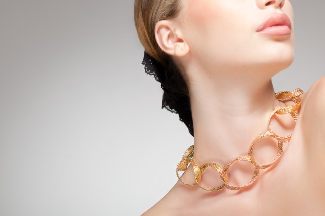 干性皮肤如何保养，干性皮肤该如何改善，教你8个小技巧