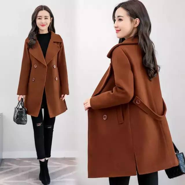 女人尽量不要高跟鞋配大衣，姐姐最近都学他们这样搭，背影都特美