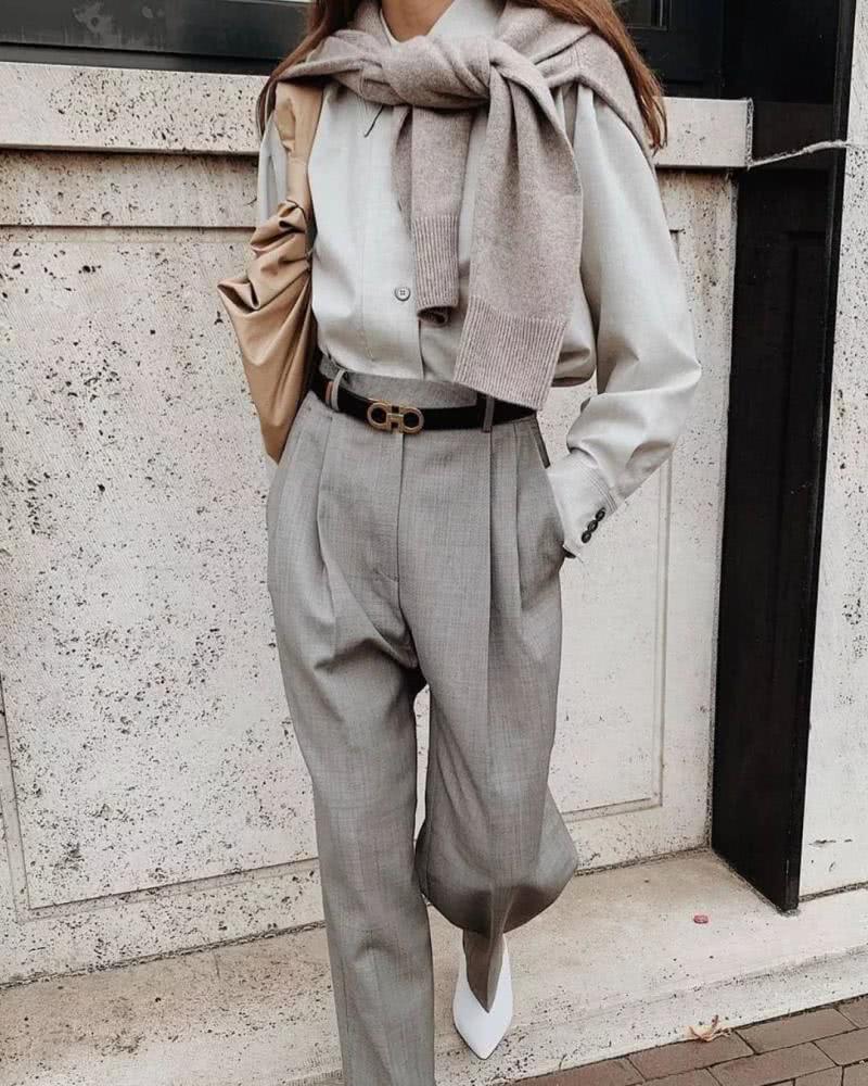 什么颜色穿上更显高级感?买衣服前这几个颜色一定要了解下