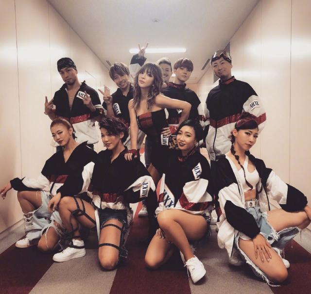 左耳失聪,绯闻与争议缠身,被万千少女迷恋的滨崎步