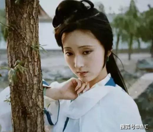 张子枫太活泼演不了“林黛玉”？本来不信，看到定妆照后：打扰了