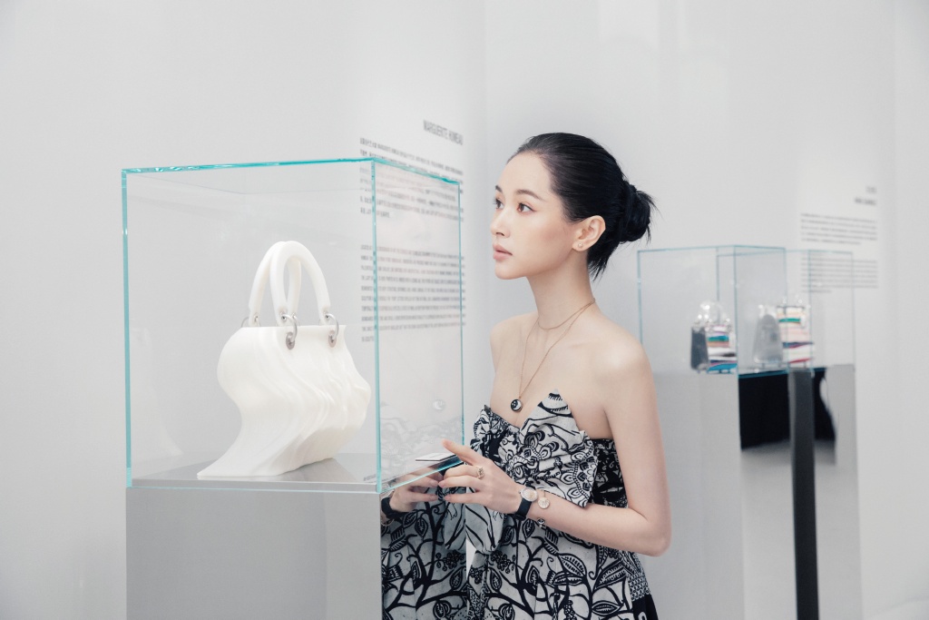 性感美女王子文迪奥活动照性感图片