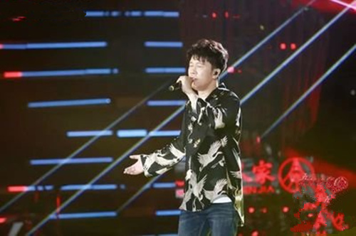 史上最悲催的歌手,写的歌曲谁唱谁红,自己却始终火不起来