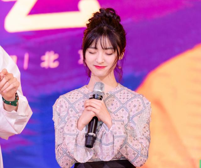 有种“整容”叫沈月,总是被黑腿太粗,瘦下来美成“初恋女神”