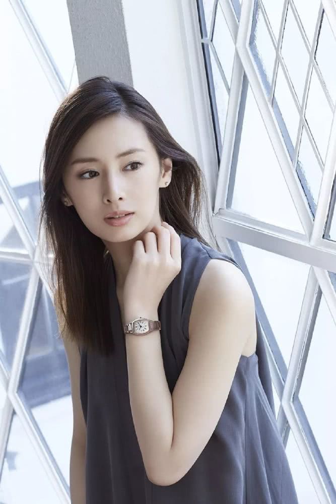 看多了流水线上的整容脸 是时候让她们来洗洗眼了