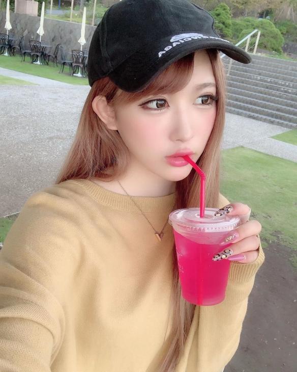 次时代辣妹超绝可爱！日杂00后人气模特伊藤桃々大波美图来袭