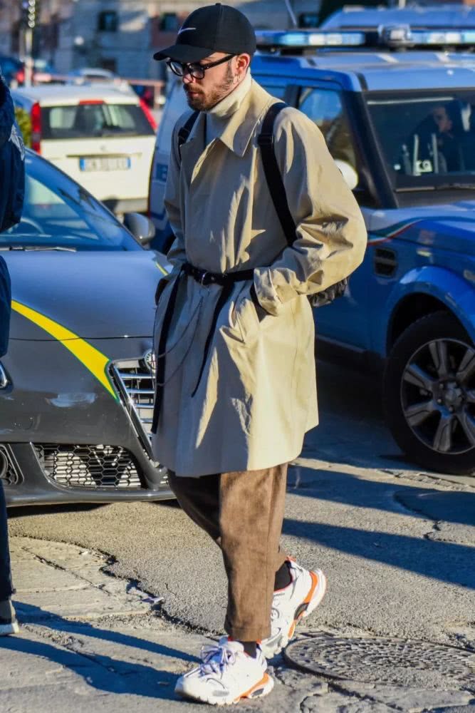 做好“内搭”功夫，“粗短脖”也不输天鹅颈