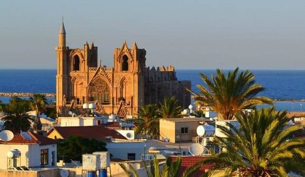 照着选男友的标准选香水,绝对错不了!