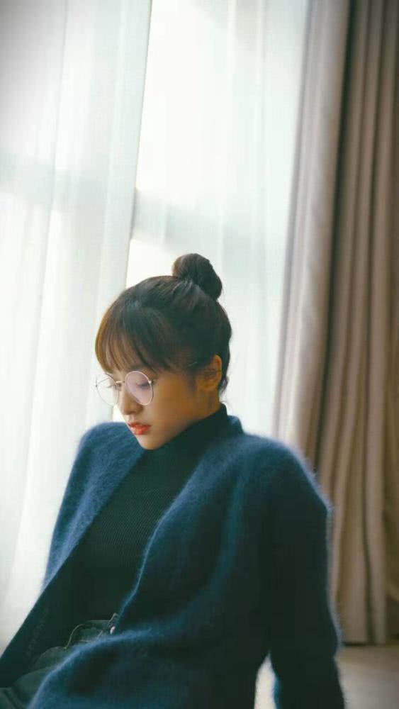 小美女沈月被爆做腿部吸脂,萝卜腿消失引质疑,女明星为了身材太拼了