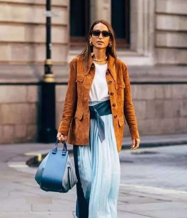 欧美街拍:腿又粗又短这个冬天这样穿最合适