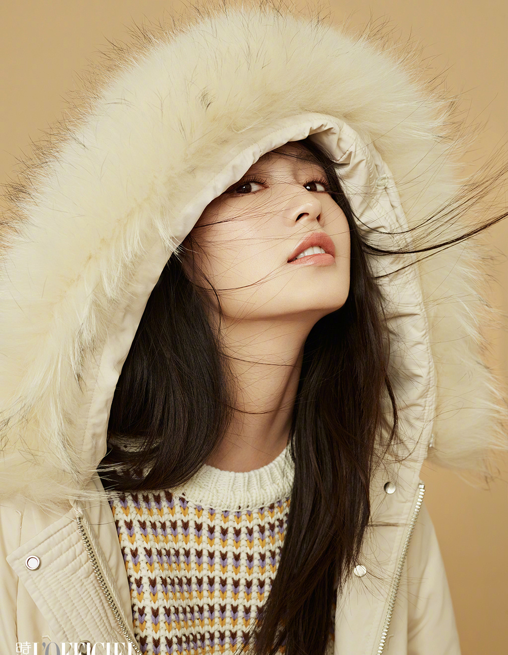 美女李沁登时尚杂志甜美风格写真图片