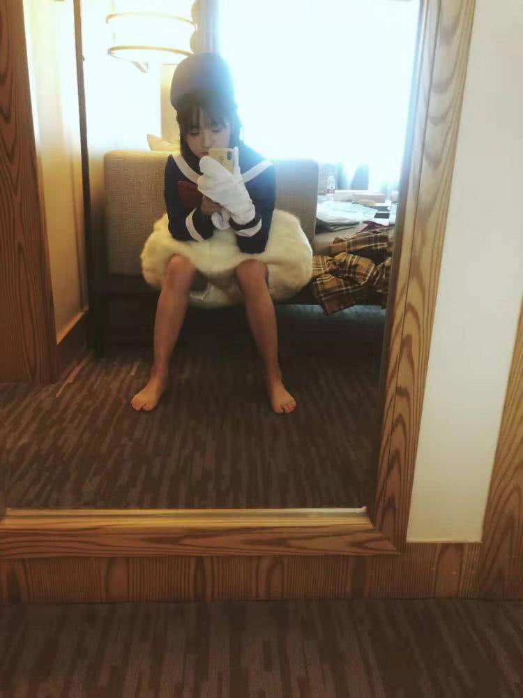 小美女沈月被爆做腿部吸脂,萝卜腿消失引质疑,女明星为了身材太拼了