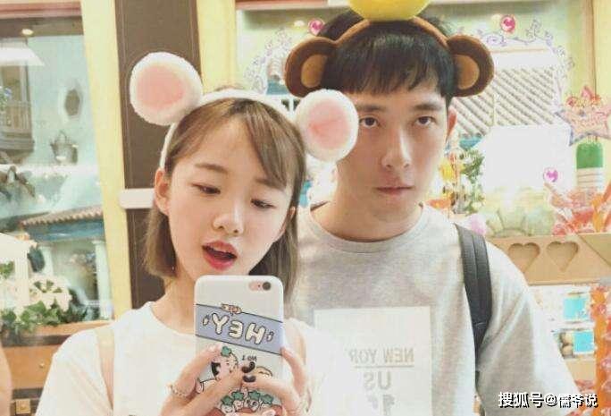 模范网红情侣分手，疑似男方出轨女方好友，被女方曝光出轨证据