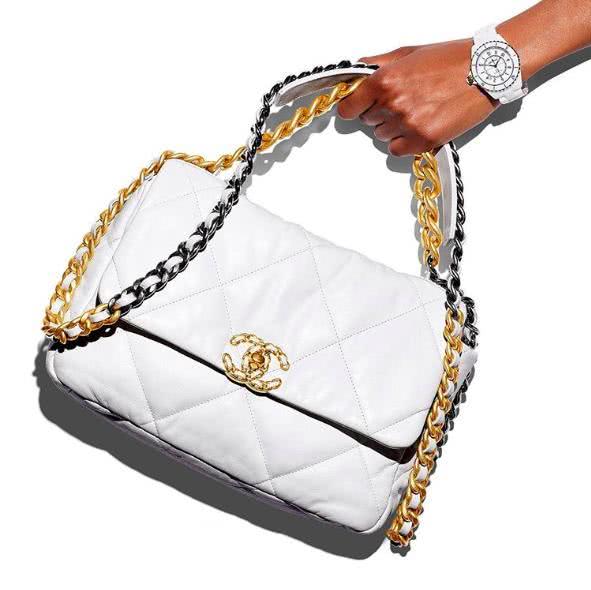 今年必买的 7大包款又有哪些呢？百万带你看看，现在买起来还不算太晚！