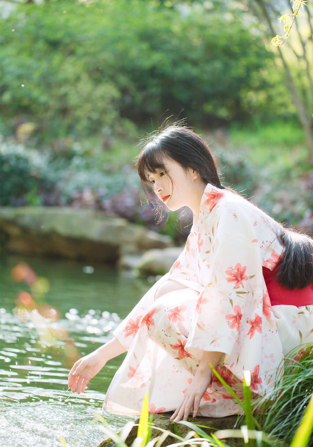 日系和服姐妹花性感养眼写真图片