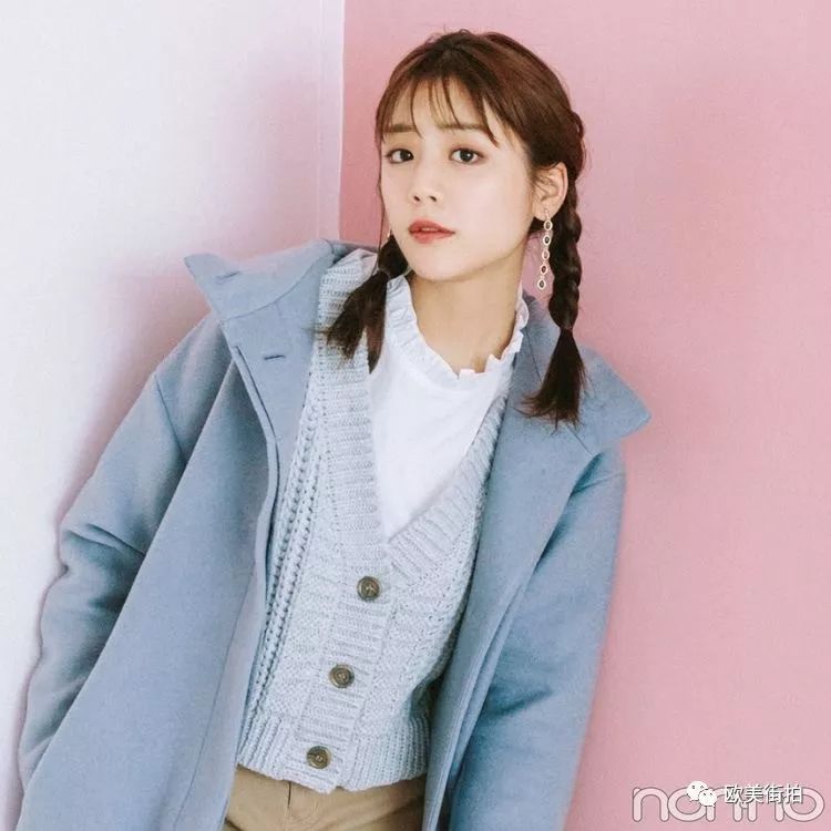 冬天穿什么?彩色大衣其实也能穿的很美很时髦!