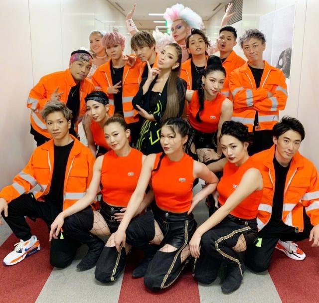 左耳失聪,绯闻与争议缠身,被万千少女迷恋的滨崎步